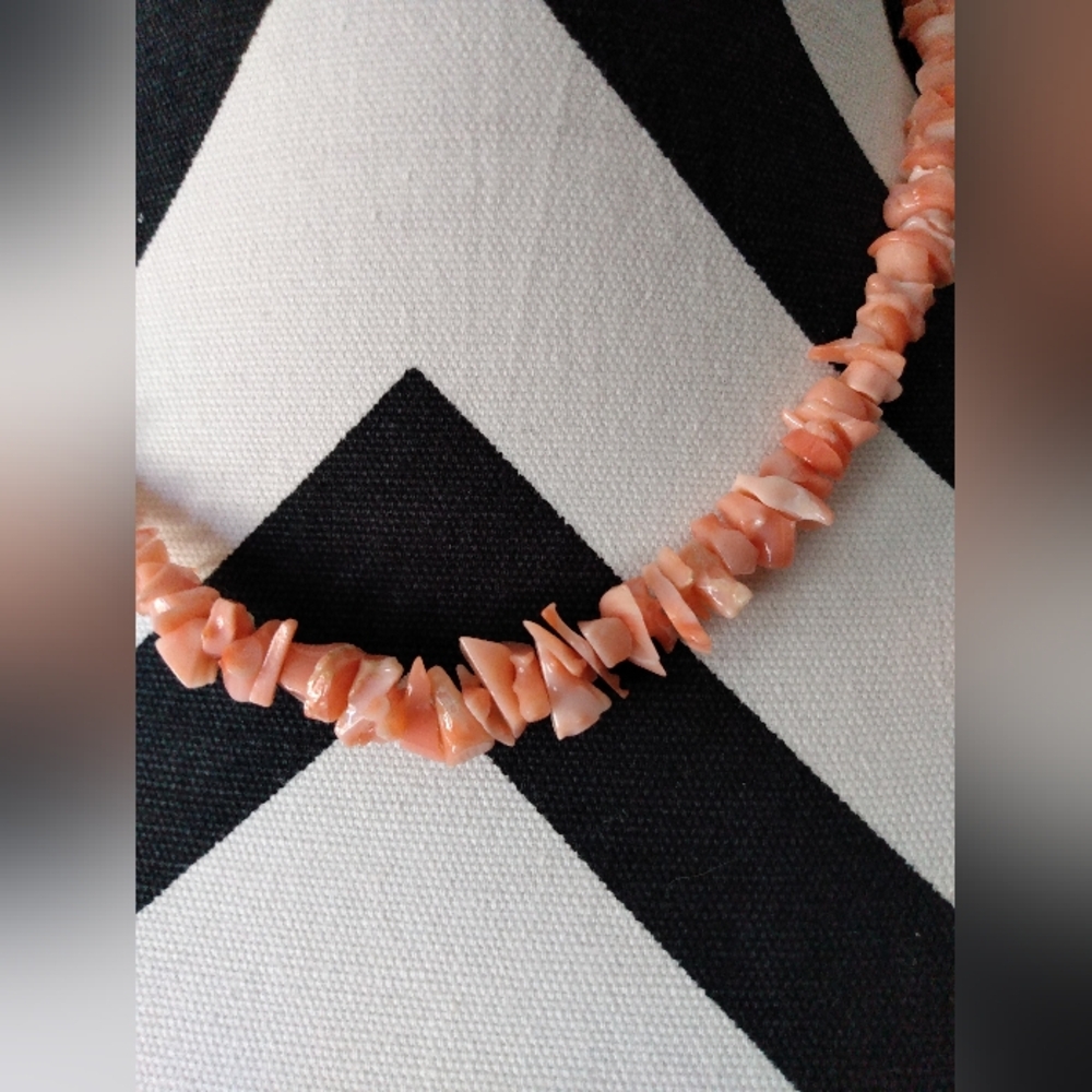 Coral Chip Necklace Pink Peach Orange Vintage Summer Pretty Coastal Grandma